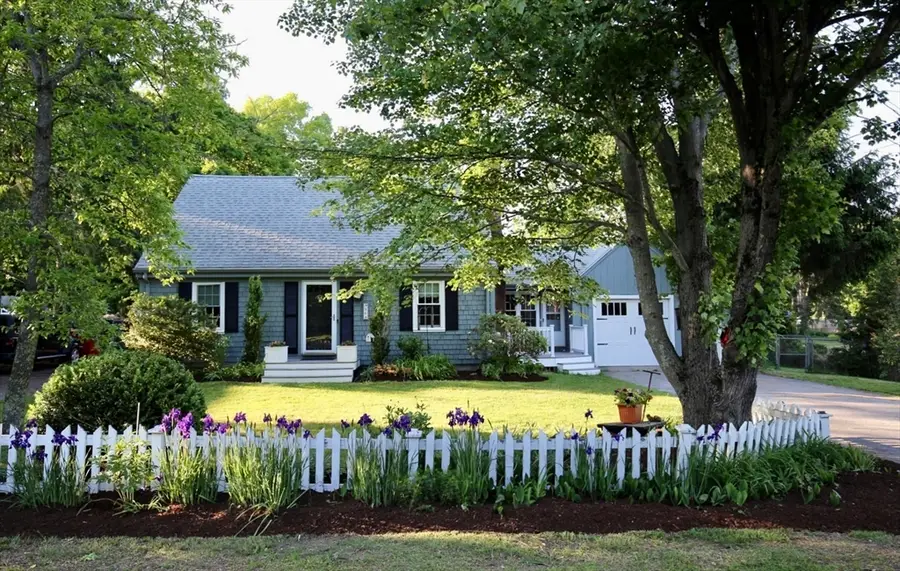 86 Taunton St, Lakeville, MA 02347 - #2