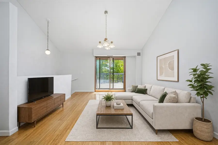 286 Fenno St #1, Revere, MA 02151 - #3