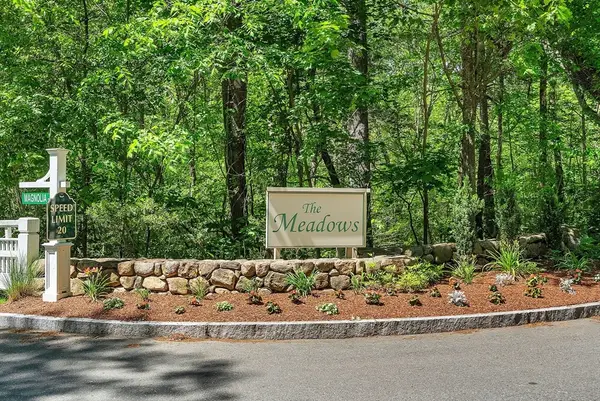 202 Dahlia Dr #202, Wayland, MA 01778