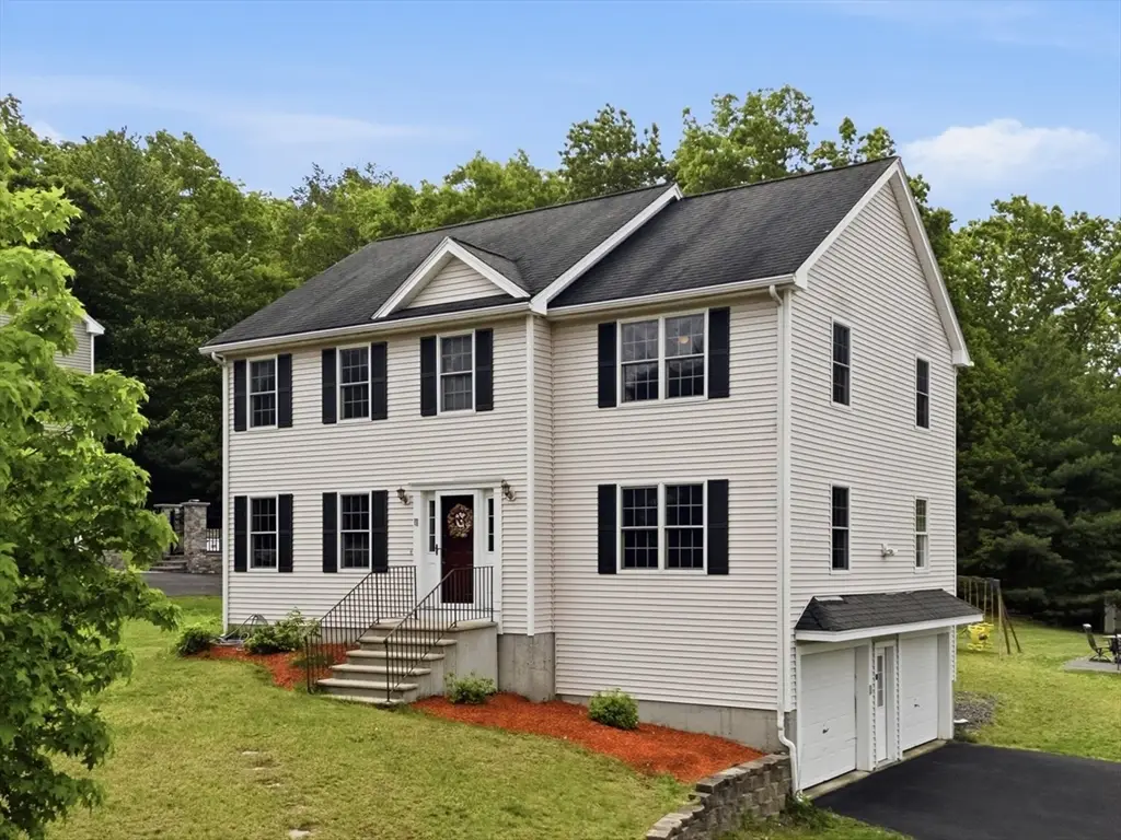 11 Eileen Avenue, Clinton, MA 01510 - #1