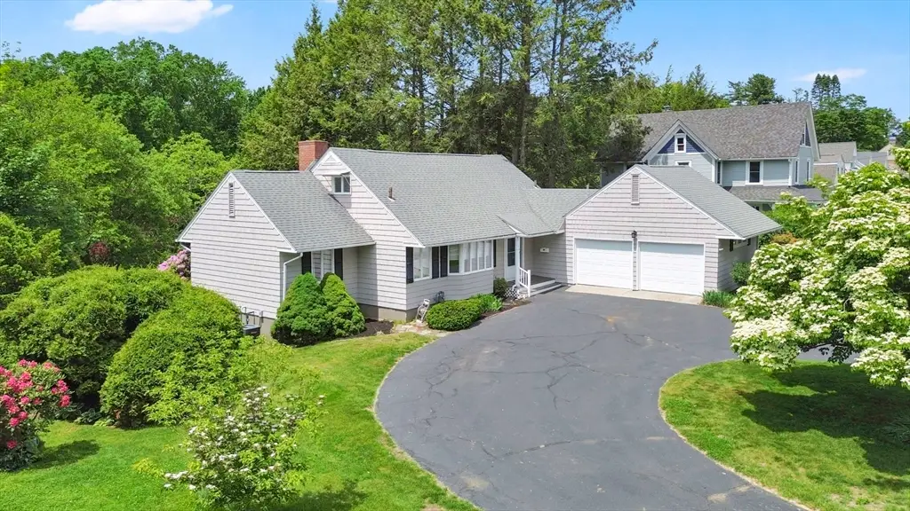 135 Rogers Avenue, West Springfield, MA 01089 - #1