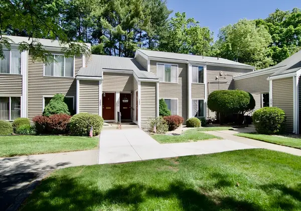 264 Nassau Drive #264, Springfield, MA 01129