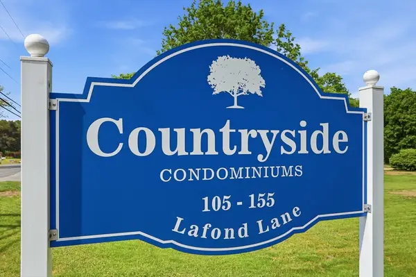 105 Lafond Ln #6, Dracut, MA 01826