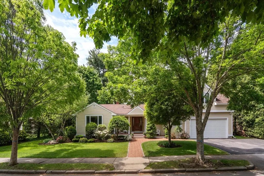 183 Old Farm Rd, Newton, MA 02459 - #1