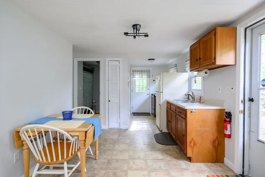13 Coach House Ln, Dennis, MA 02660 - #2