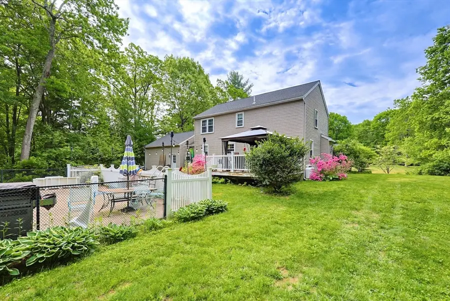 11 Brooke Haven Dr, Rutland, MA 01543 - #3