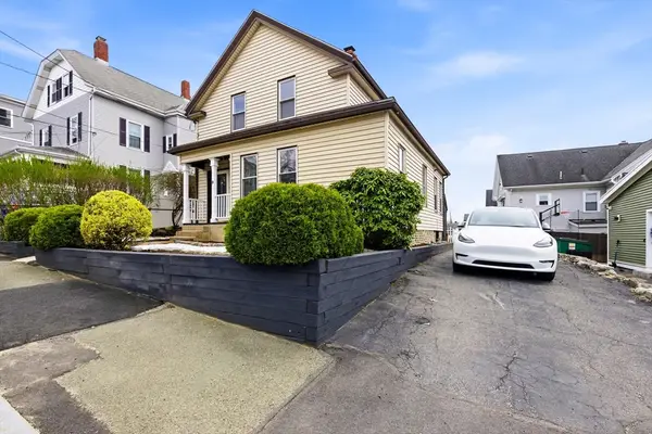 9 Robbins Street, Waltham, MA 02453