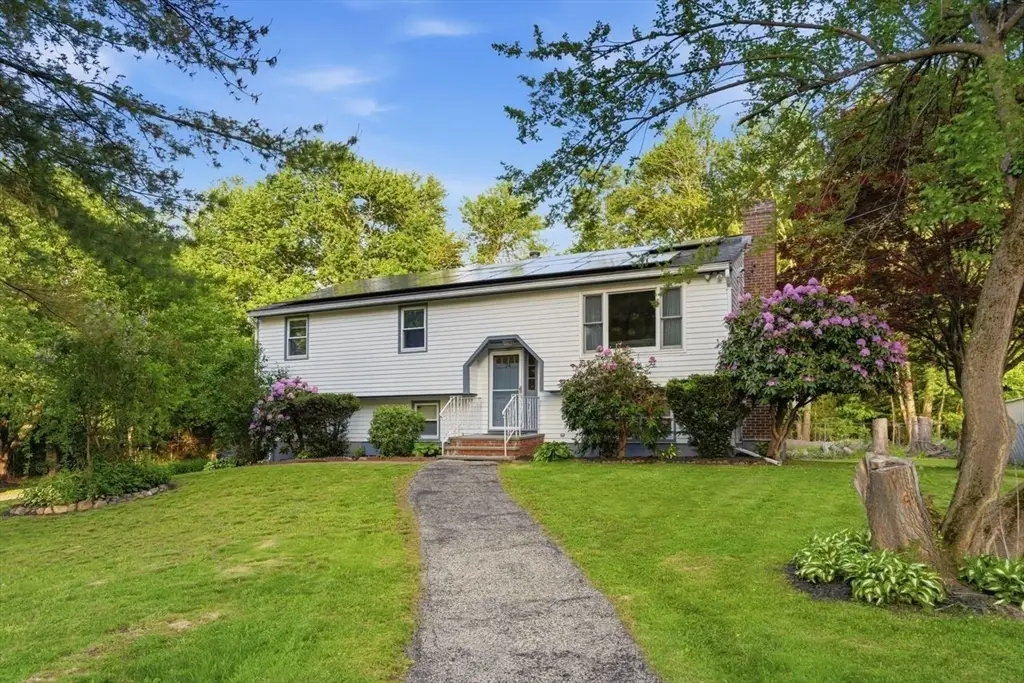 24 Lawton St, Haverhill, MA 01830 - #1