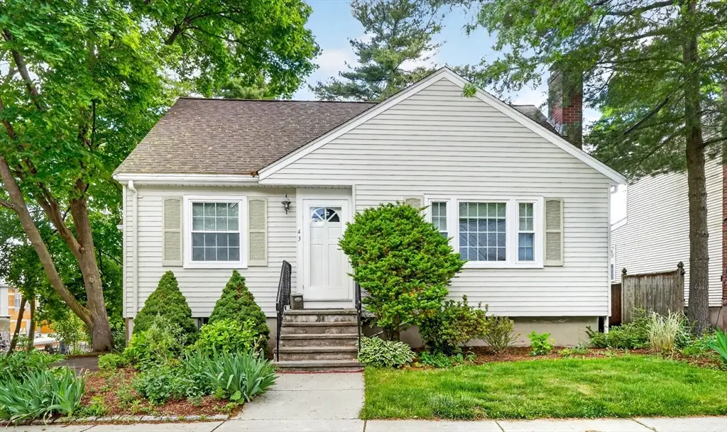 43 Grandview Ave, Watertown, MA 02472 - #1