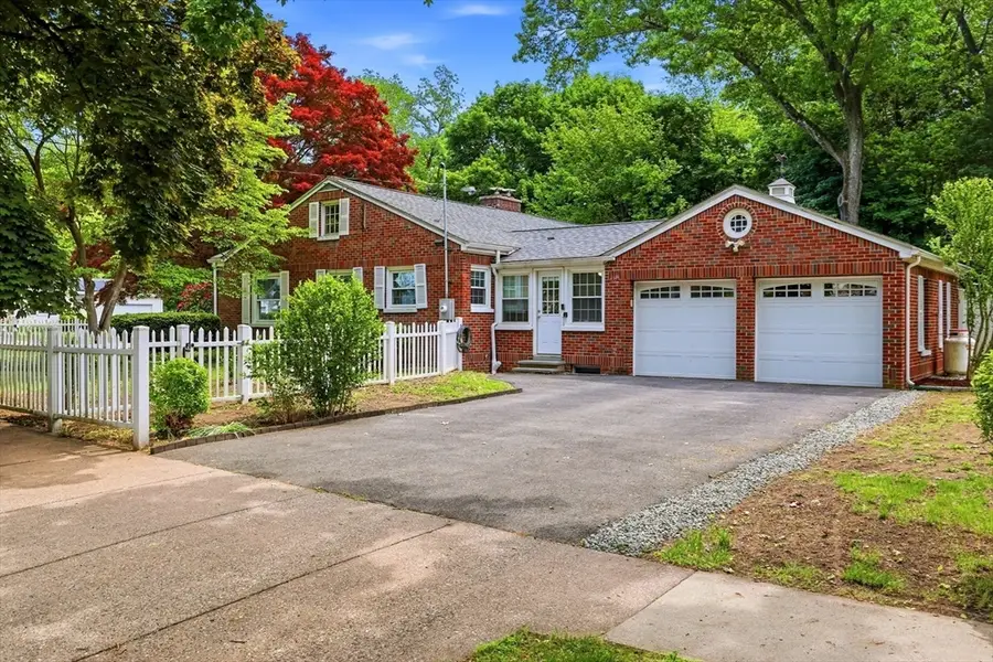 130 Connecticut Ave, Springfield, MA 01104 - #2