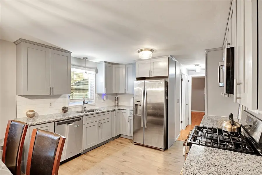 161 Fernbank Road, Springfield, MA 01129 - #3