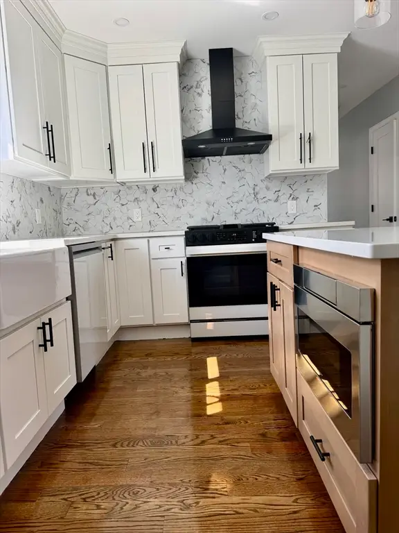 60-62 Wellsmere Road #3, Boston, MA 02131 - #2