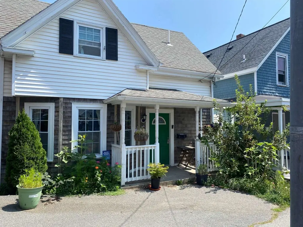 8 May St, Beverly, MA 01915 - #1