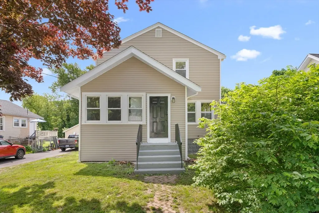 49 Custer St, Rockland, MA 02370 - #1
