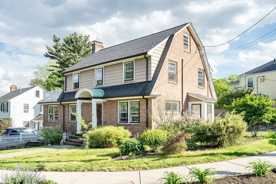 284 Lake St, Belmont, MA 02478 - #2