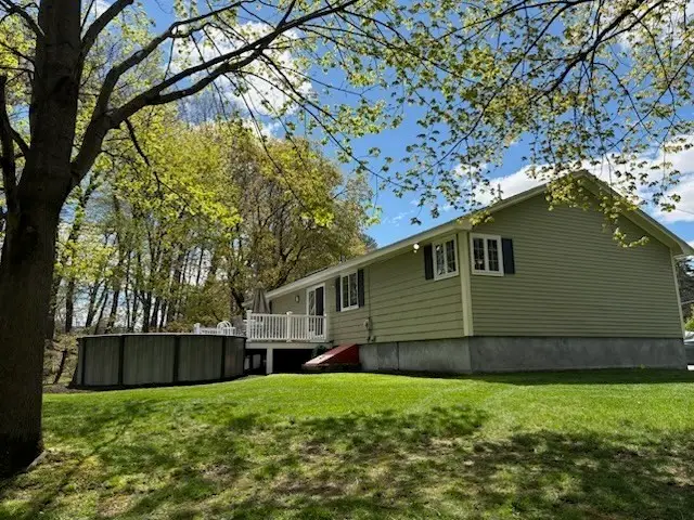 31 Columbus Rd, Woburn, MA 01801 - #2