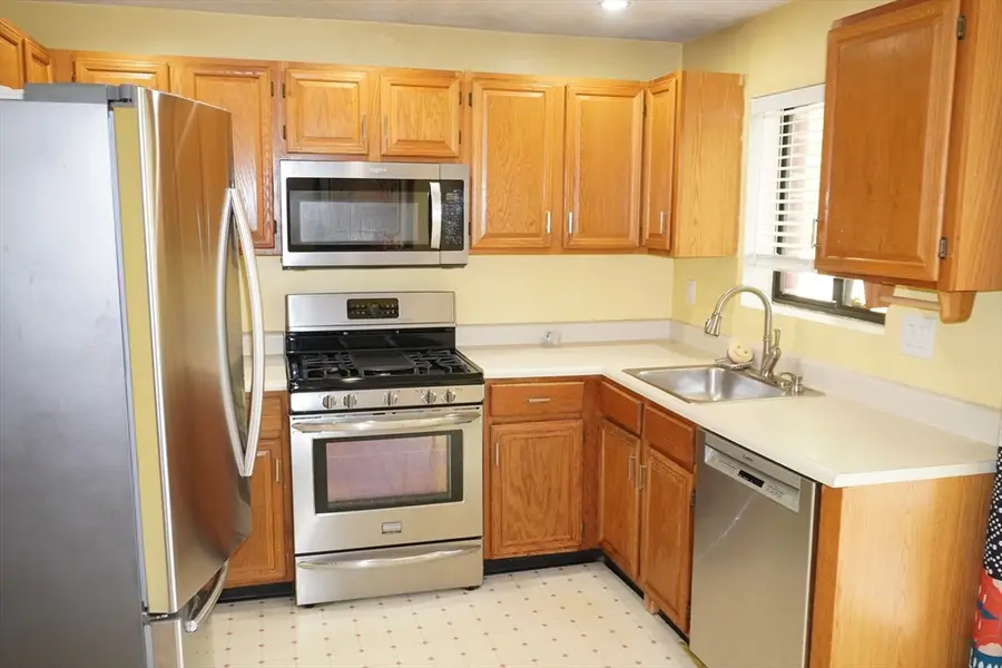 92 Sterling Lane #92, Haverhill, MA 01835 - #2