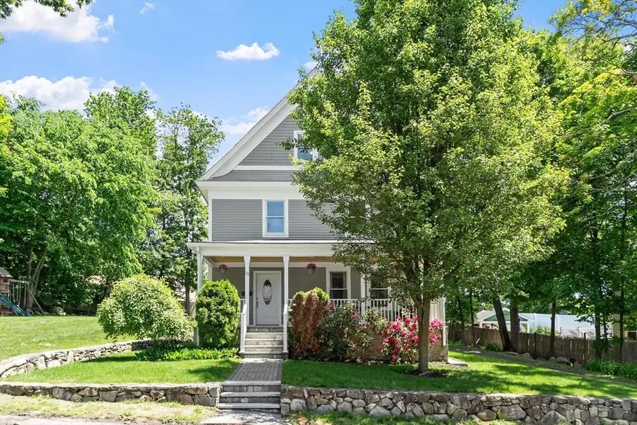 15 Bennett St, Hudson, MA 01749 - #2