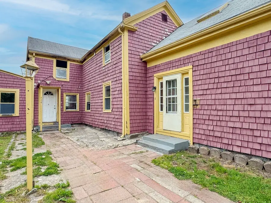 484 S Franklin St, Holbrook, MA 02343 - #3