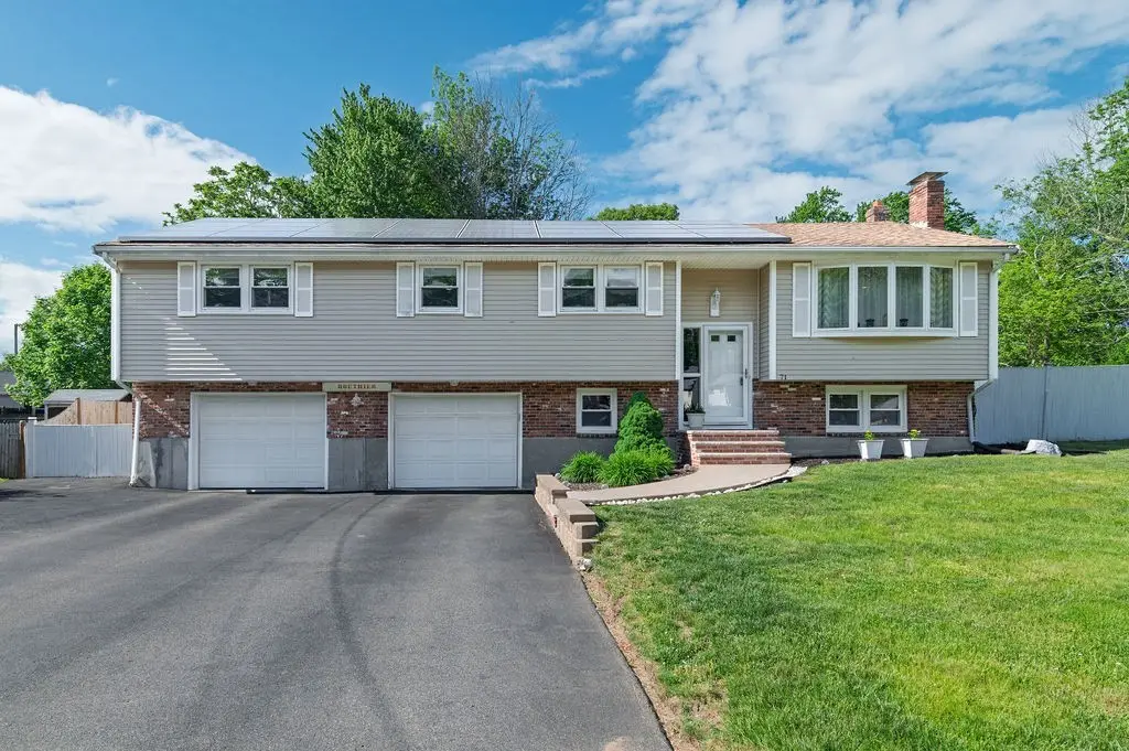 71 Albany St, Brockton, MA 02301 - #1