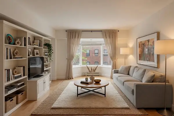 10 Bowdoin St #304, Boston, MA 02114