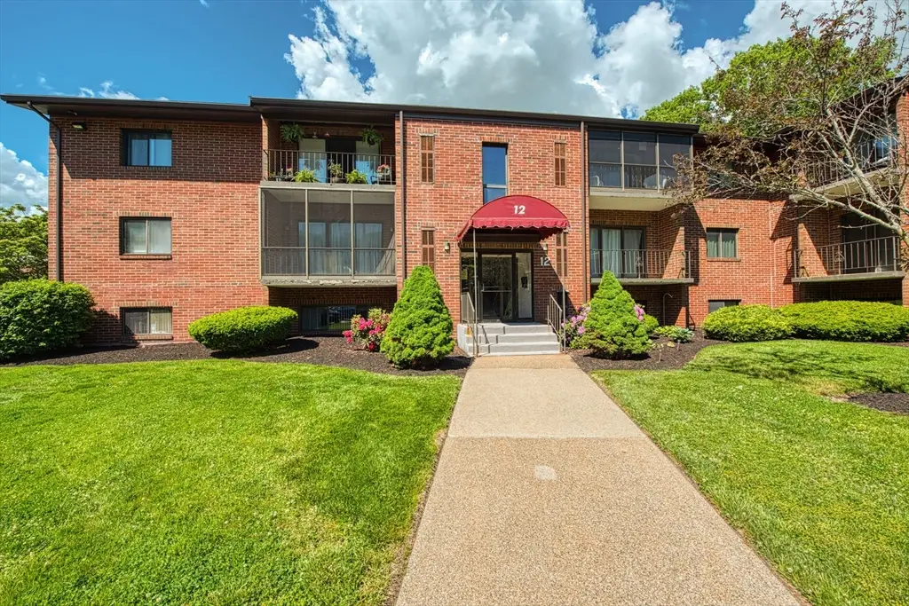 221 Oak St #12-15, Brockton, MA 02301 - #1