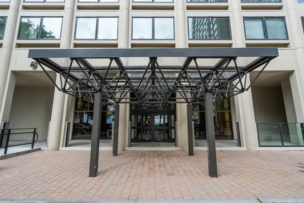 85 East India Row #6B, Boston, MA 02110