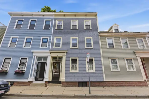 29 Green St, Boston, MA 02129