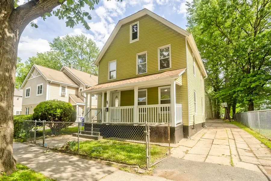 45 Orchard St, Springfield, MA 01107 - #3