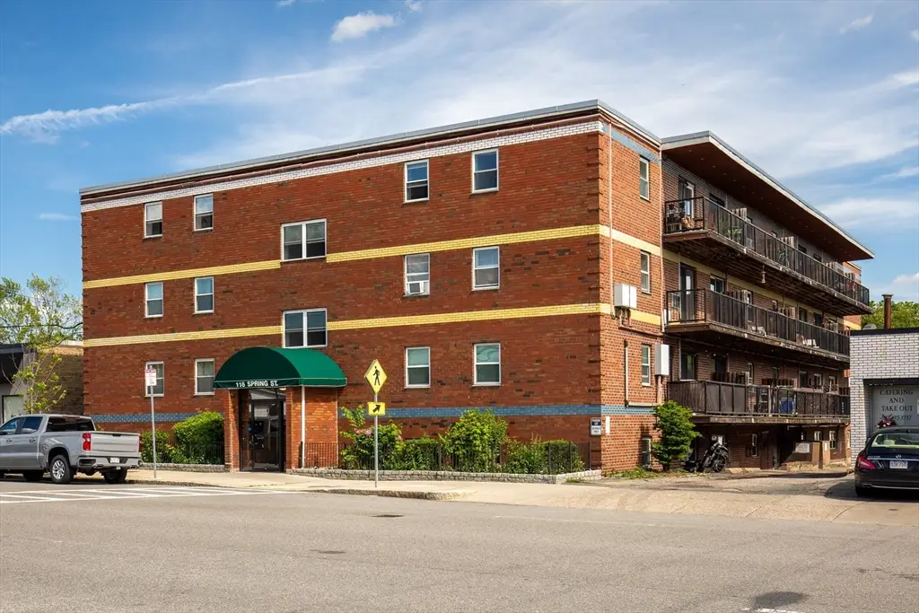 116 Spring St #A4, Boston, MA 02132 - #1