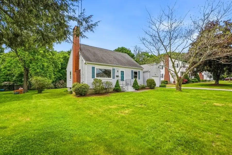 8 Castle Rd, Millis, MA 02054 - #2