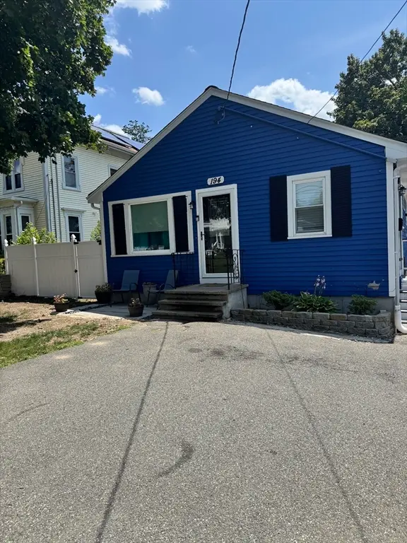 194 Prospect St, Brockton, MA 02302