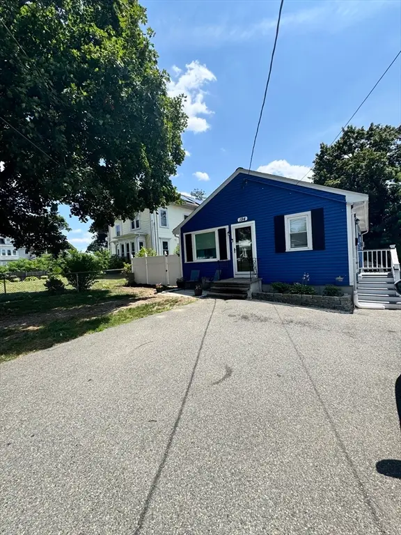 194 Prospect St, Brockton, MA 02302 - #2