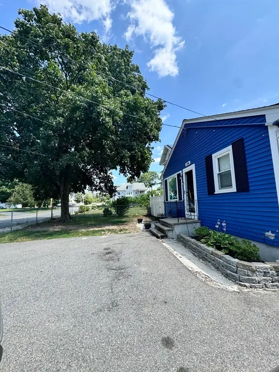 194 Prospect St, Brockton, MA 02302 - #3