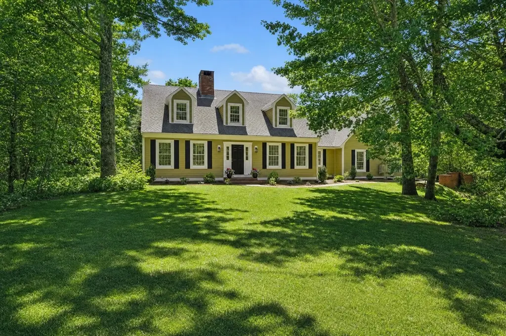 44 Tiffany Dr, Oak Bluffs, MA 02557 - #1