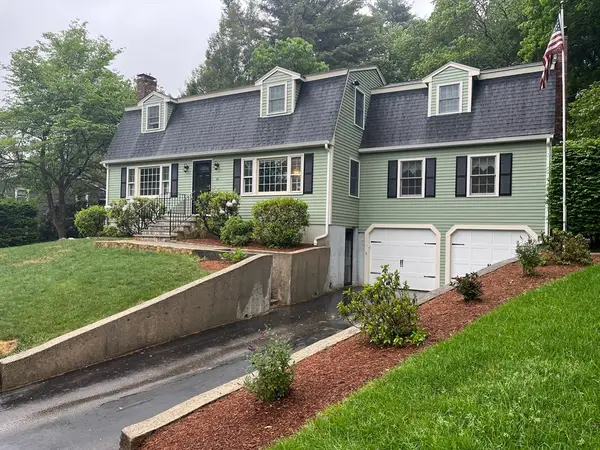 24 Pontiac Road, Walpole, MA 02081
