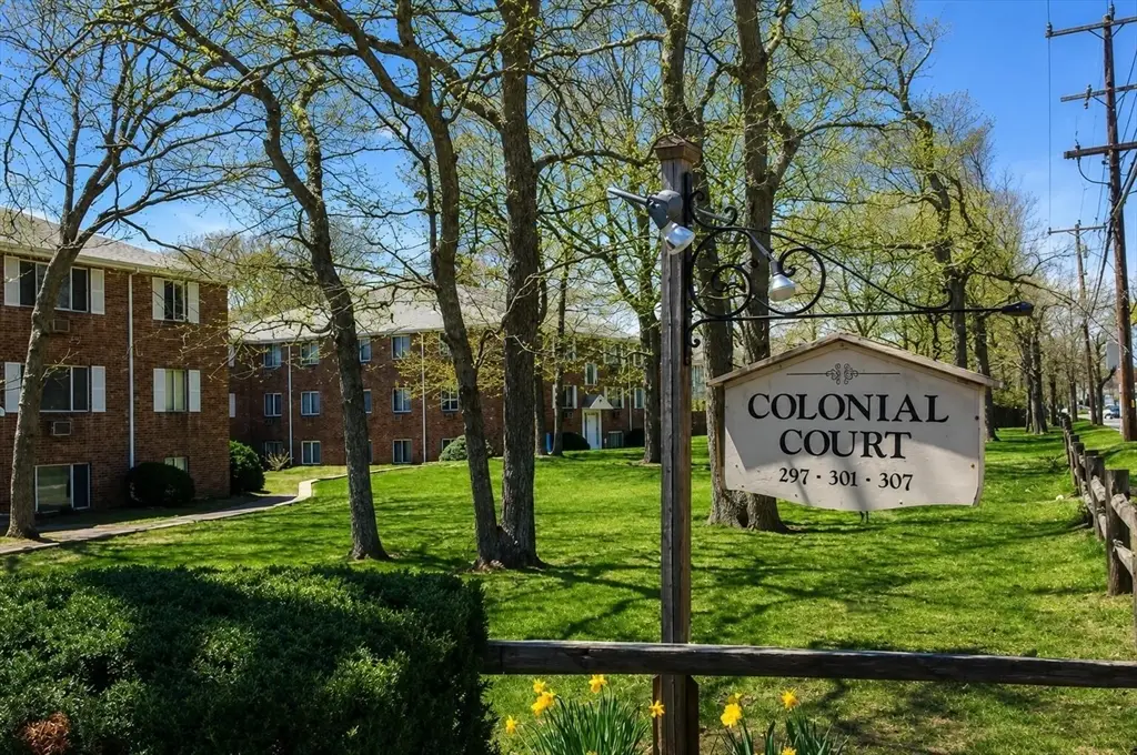 307 W Main St #1, Hyannis, MA 02601 - #1