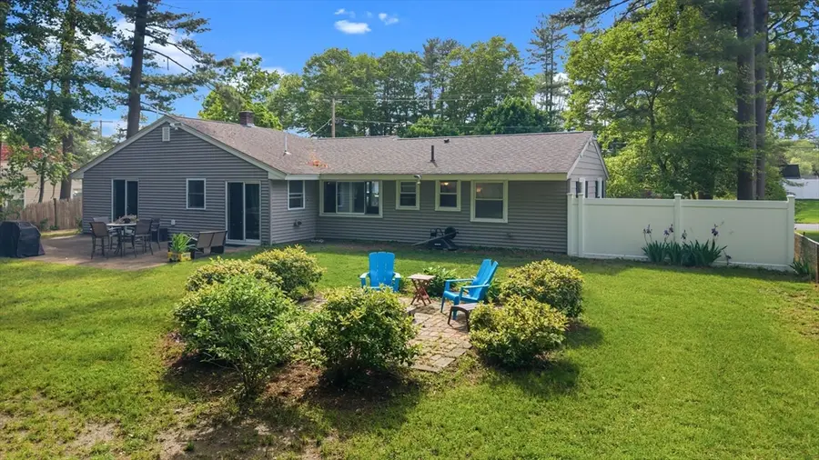 157 Nicholas Rd, Raynham, MA 02767 - #3