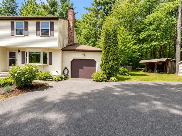 20 Pinecrest Rd #20, Uxbridge, MA 01569