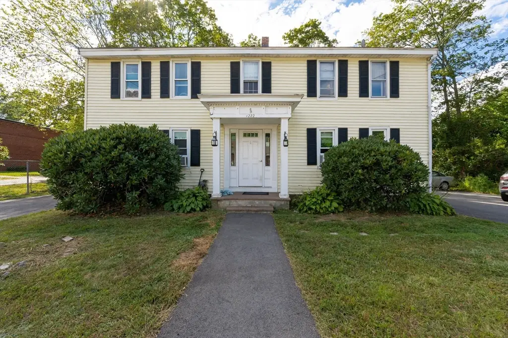 1222 Mammoth Rd, Dracut, MA 01826 - #1
