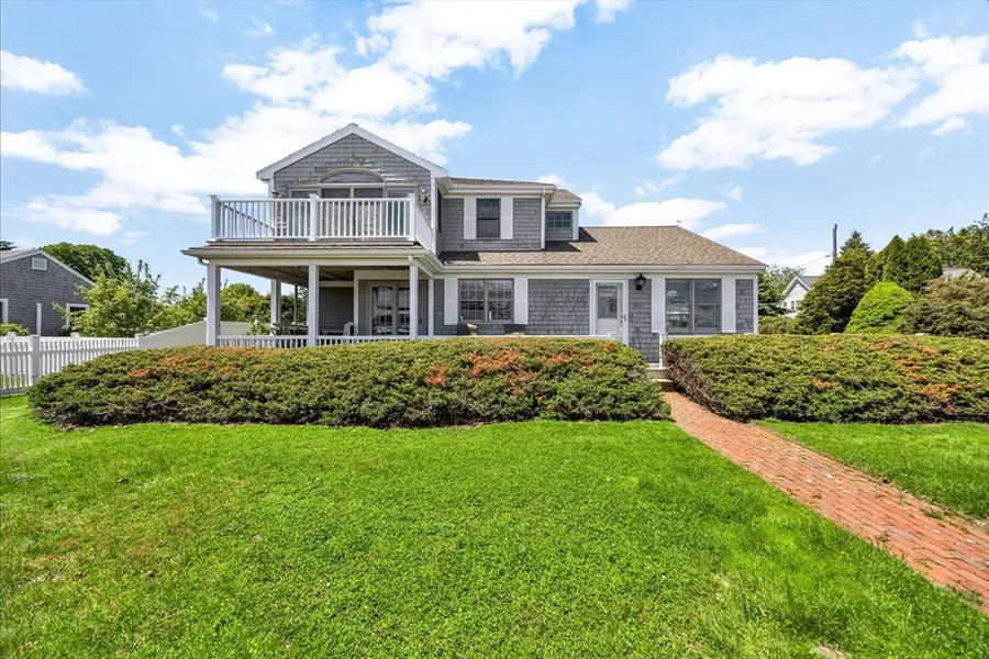 251 Scranton Ave, Falmouth, MA 02540 - #2