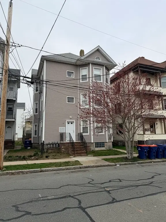 341 Earle St, New Bedford, MA 02746 - #3