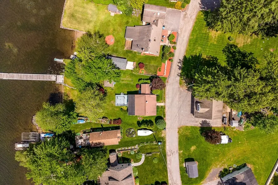 51 Lakeshore Dr, Sterling, MA 01564 - #3