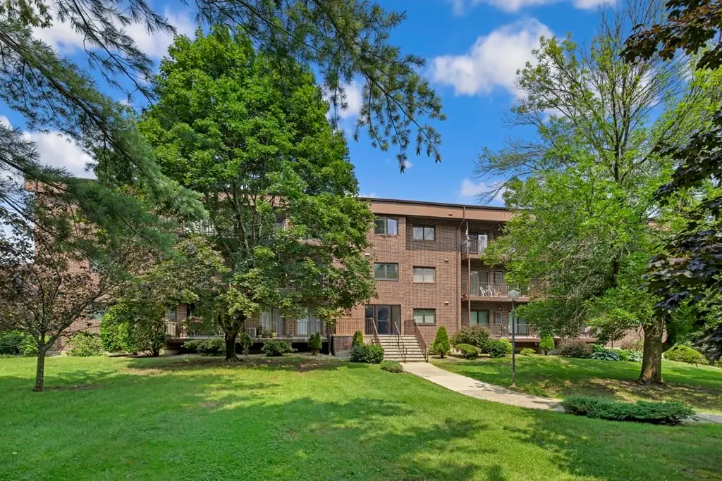 7 Ledgewood Way #4, Peabody, MA 01960 - #1