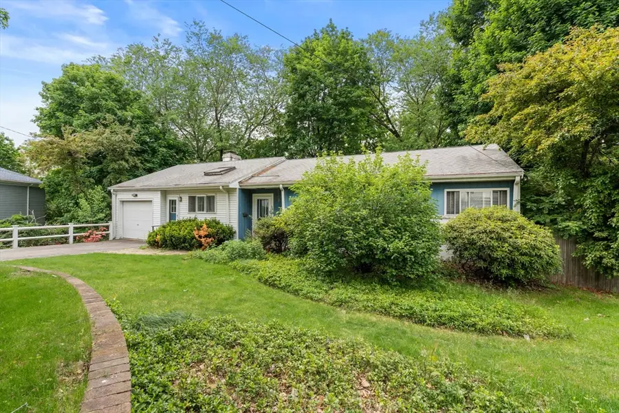 104 Oldham Rd, Newton, MA 02465 - #3
