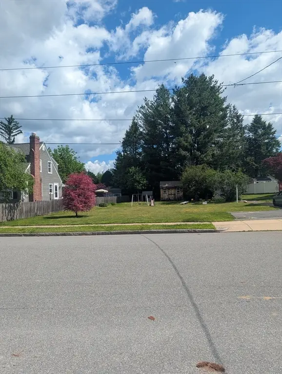 35 Summerhill Ave, Worcester, MA 01606 - #3