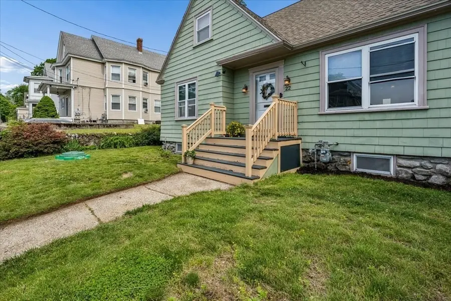22 Lippold Street, Methuen, MA 01844 - #3
