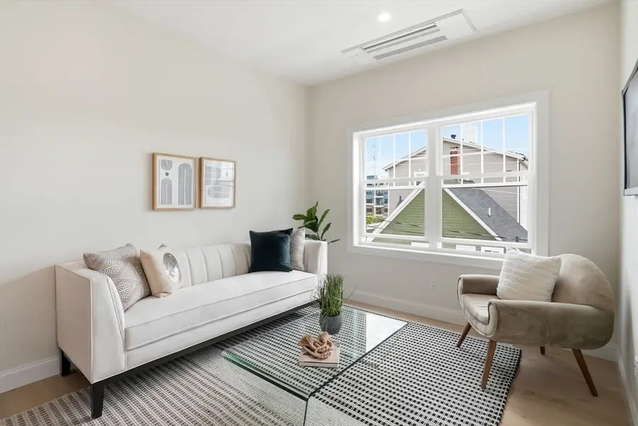 66 Tileston St #9, Everett, MA 02149 - #3