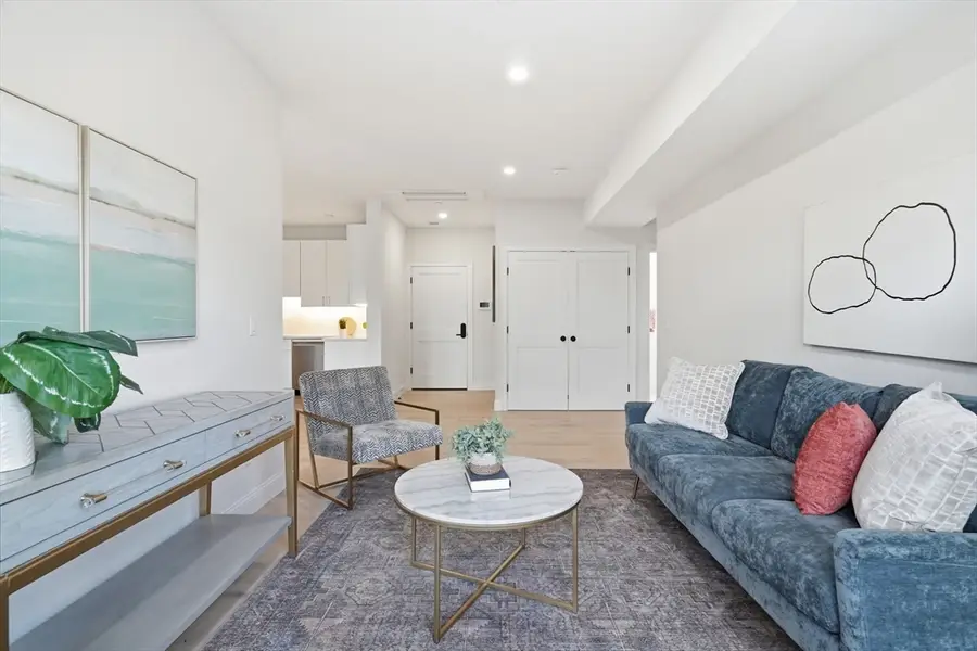 66 Tileston St #6, Everett, MA 02149 - #3