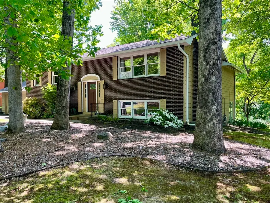 866 Burts Pit Rd, Northampton, MA 01062 - #2